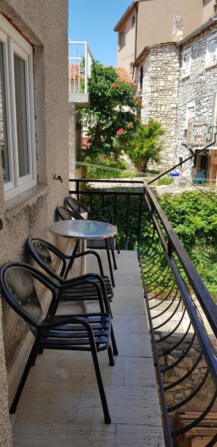 Old Town Apartment Medulin Quarto foto